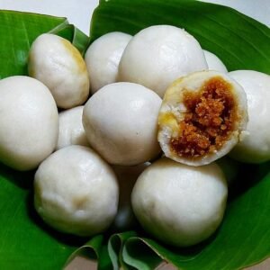 manda pitha(4pcs)